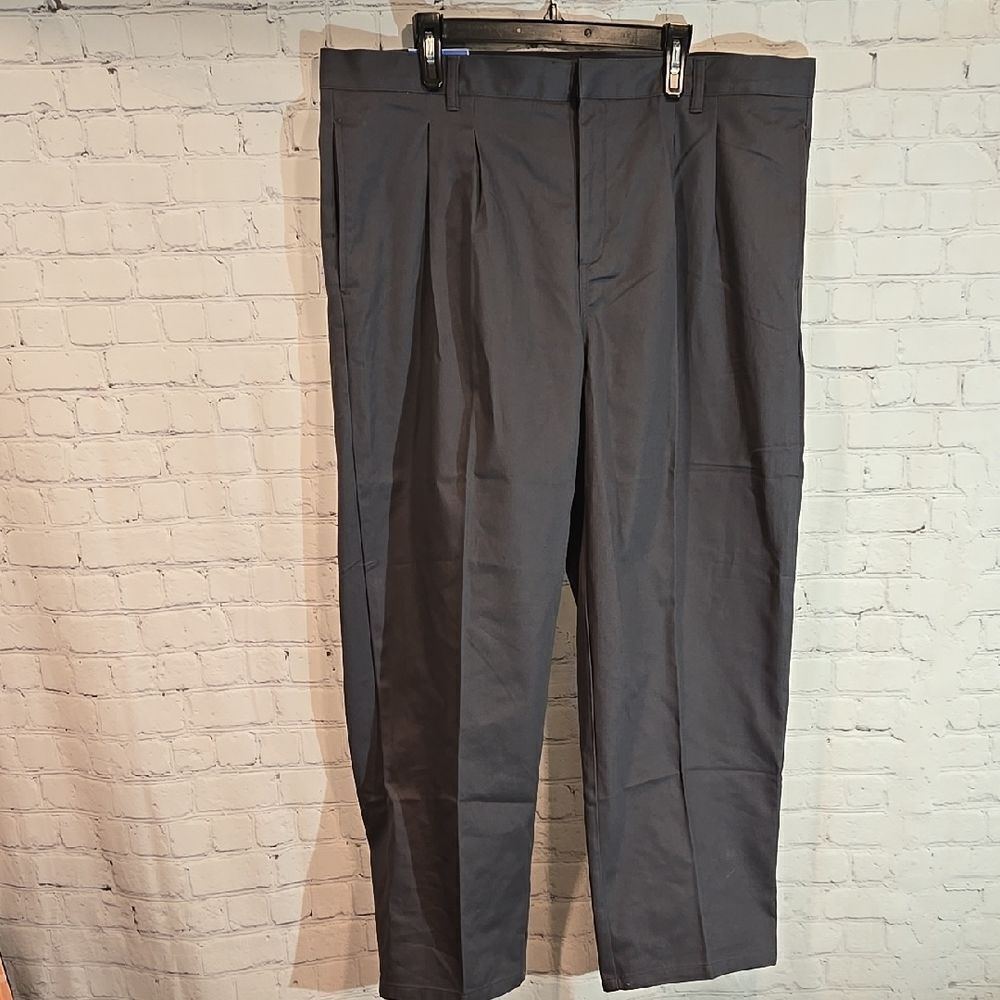 French Toast Men's Gray Pants size 42x30 NWT